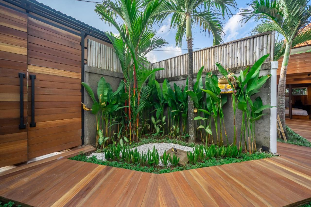 Zenden Wellness Guesthouse Canggu Buitenkant foto